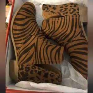 New: Ladies Leopard Ankle Boots
